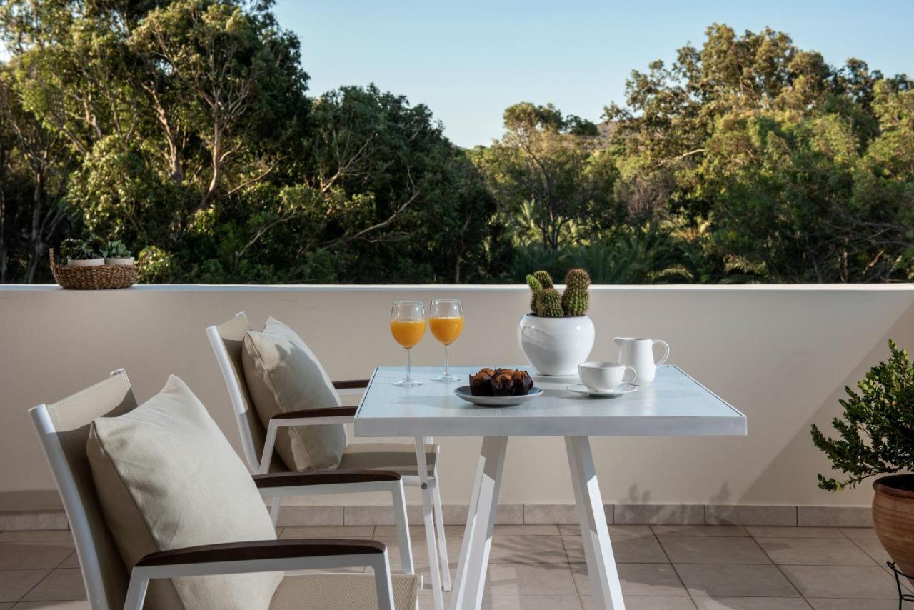 Filothei Beach House With Pool Каламаки Екстериор снимка